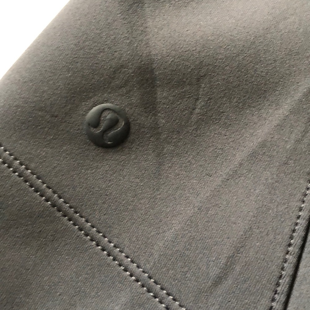 Lululemon Jacket - Picture 9 of 9